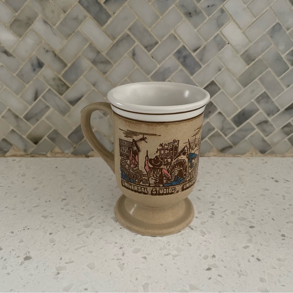 Vintage Universal Studio Mug Jaws King Kong Western Tea Cup Backlot Tour